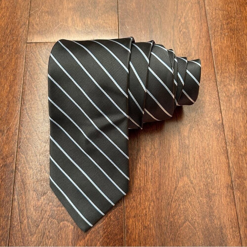 Jos. A Bank 100% Silk Men’s Black with White Diagonal Stripes Tie